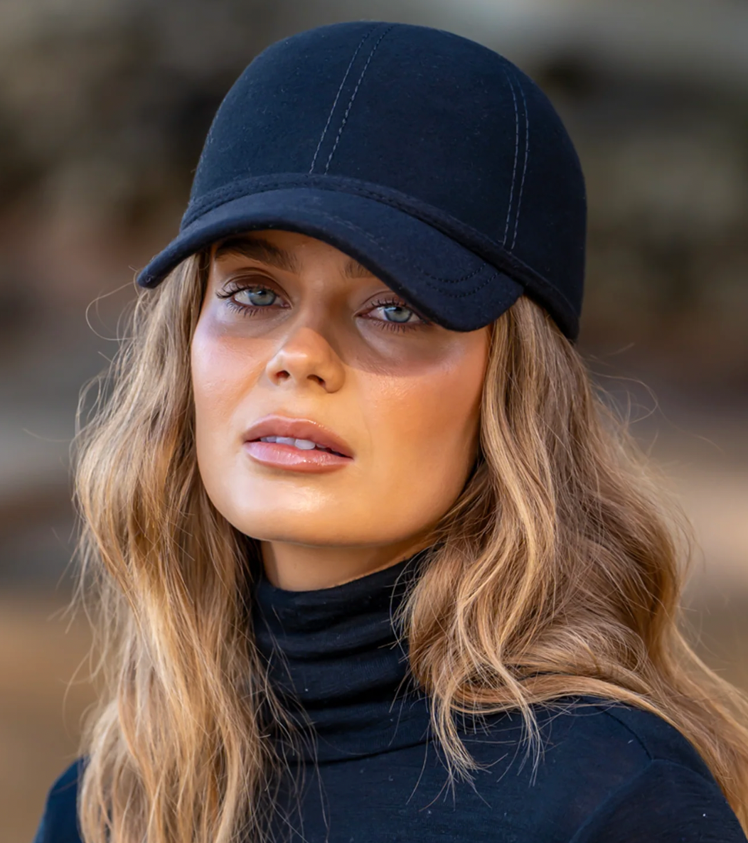Sarah J Curtis | Black Woollen Cap - SALE