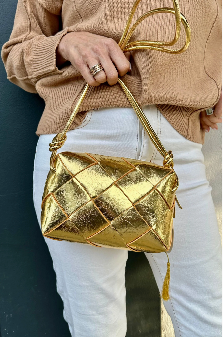 L'ORA D'ORO | Large Weave Crossbody Bag - Gold