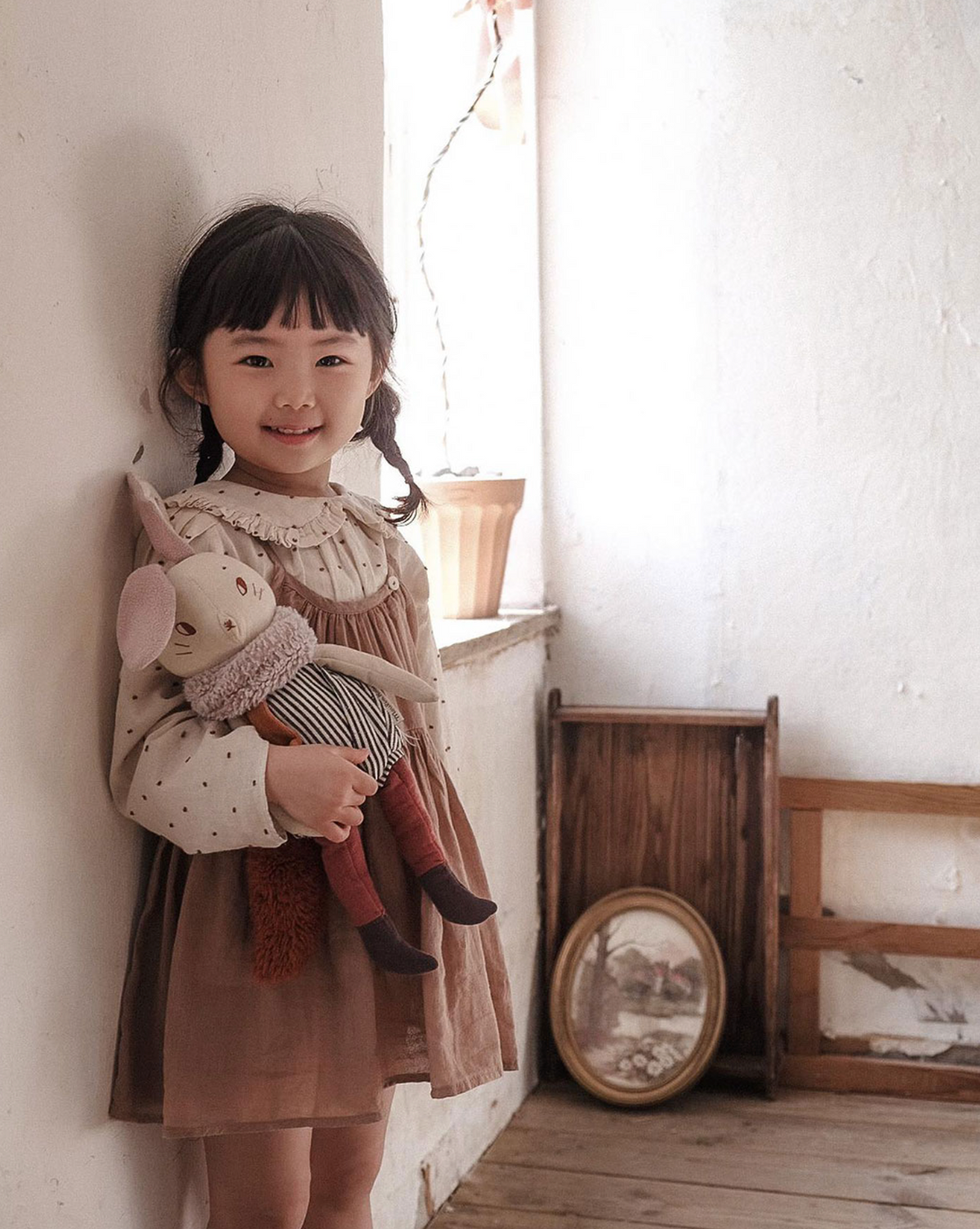 Moulin Roty | Apres la pluie Plume the large Rabbit