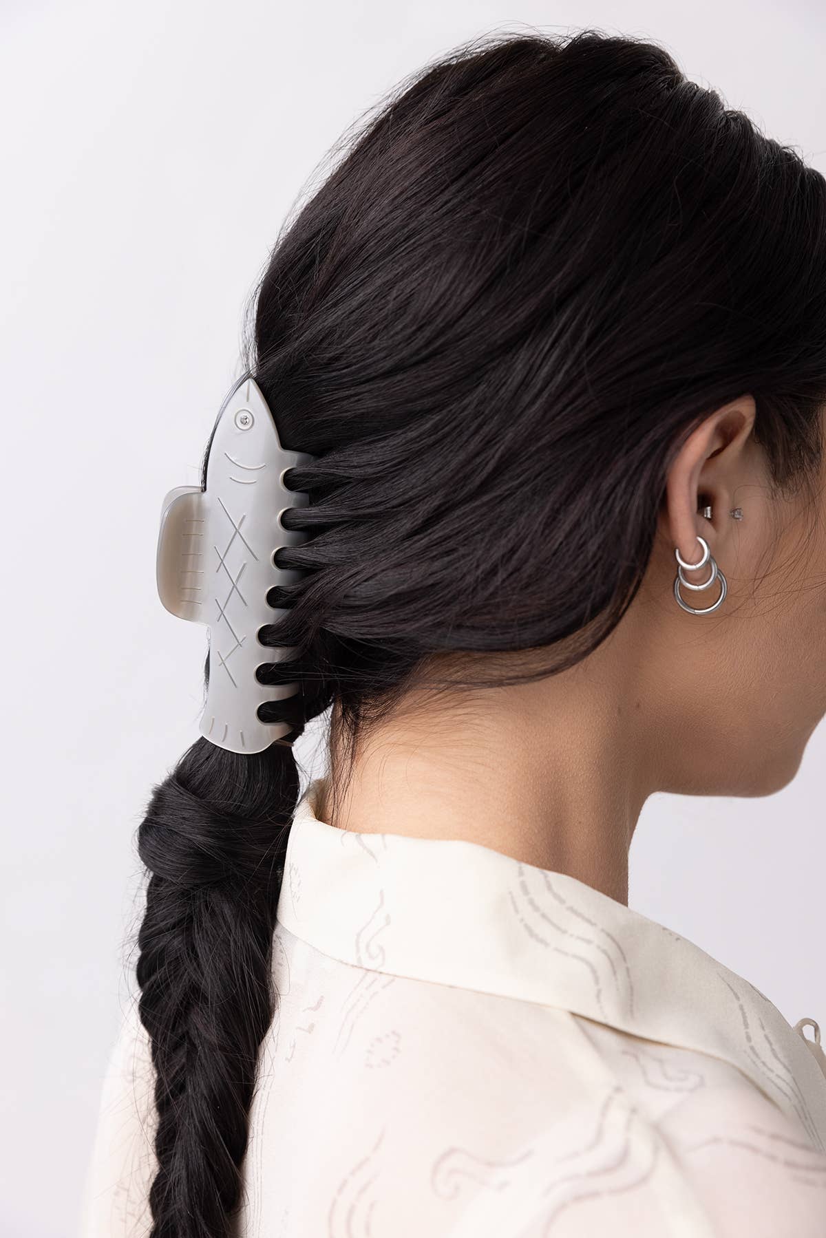 WINONA IRENE | Herring Silver Fish Claw Clip