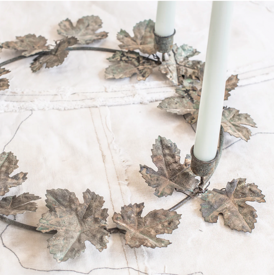 Ornamentation | Table Wreath with Four Taper Holder