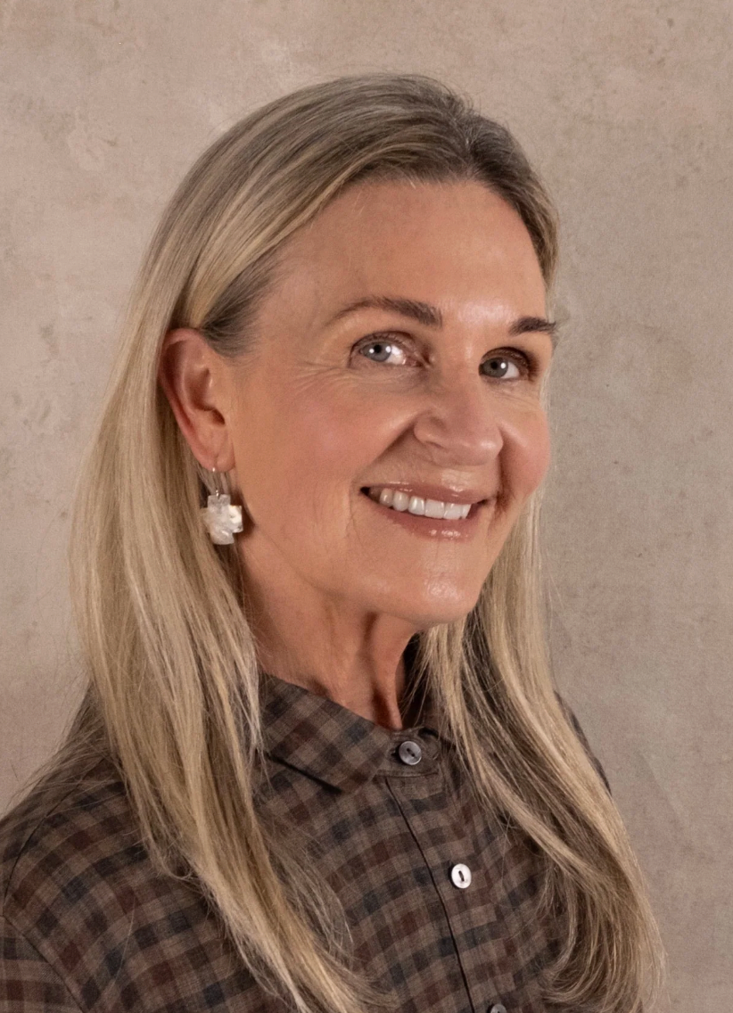 Emma Cunningham | Cross Earrings small