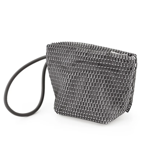 IN.ZU | Mouse bag - Black & Silver Hive