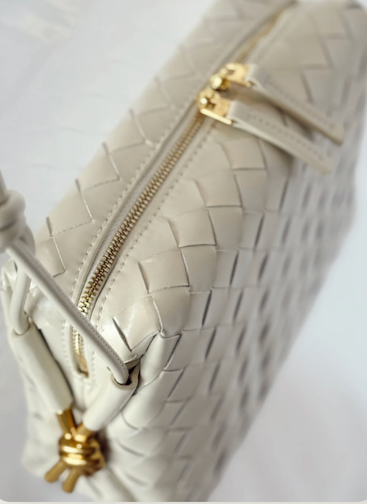 L'ORA D'ORO | PIP Shine Weave Crossbody - Milk