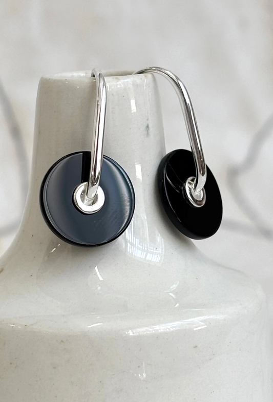 Verdant Heart | Baie Earrings Onyx - Silver