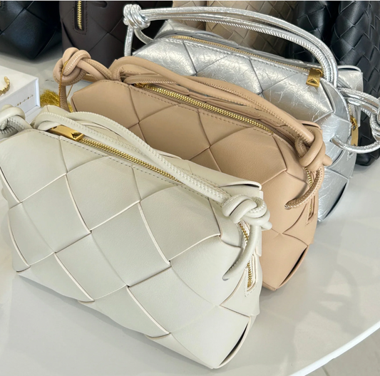 L'ORA D'ORO | Large Weave Crossbody Bag - Silver