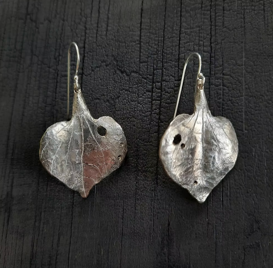 Emma Cunningham | Kawakawa Leaf Earrings small