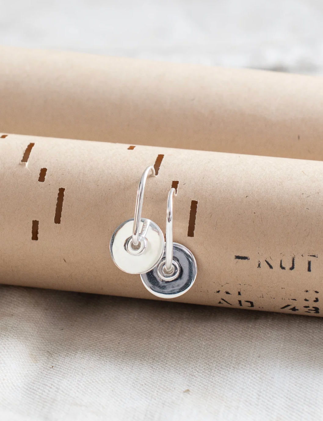 Verdant Heart | Baie Earrings Silver Disc