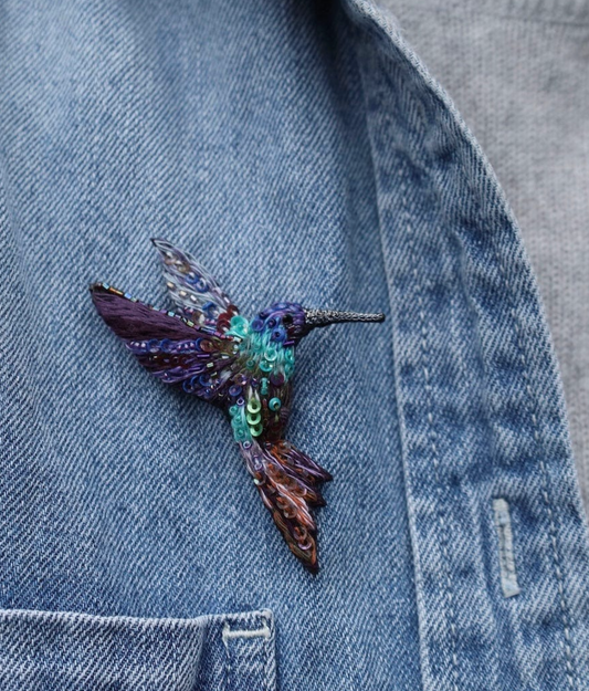TROVELORE  | Colibri Brooch