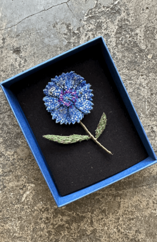 TROVELORE | Blue Bottle Flower Brooch