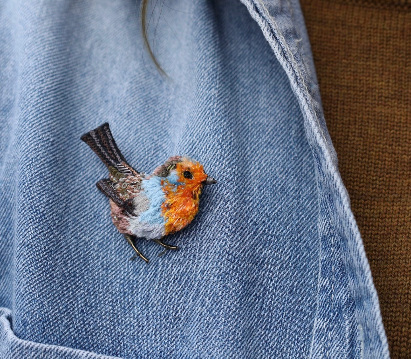 TROVELORE  | Robin Red Breast Brooch
