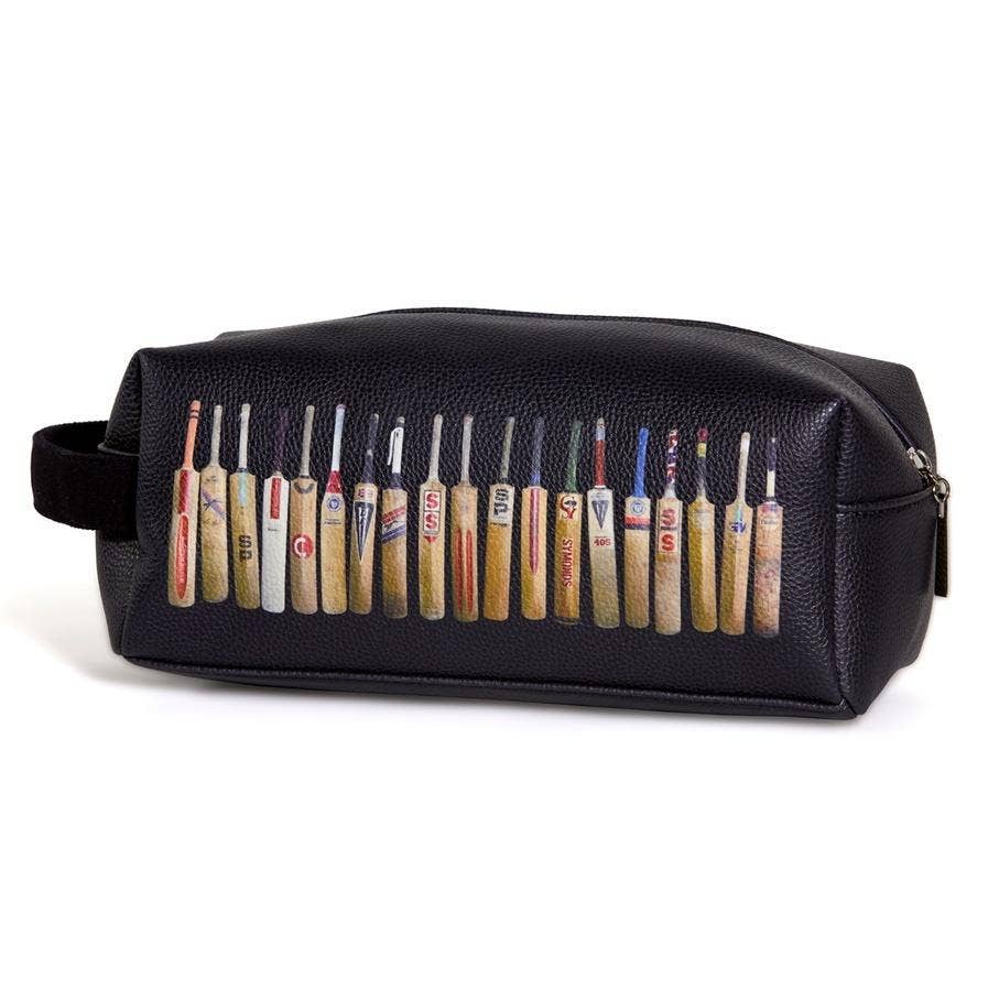 Sporting Nation | Bat Line Up Enamel MugBat Line Up Toiletries Bag
